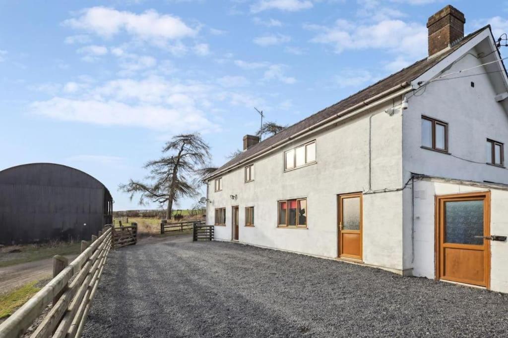 Upper Caerfaelog
